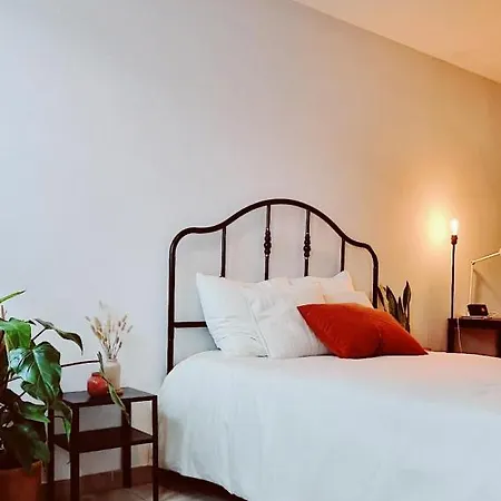 Charming Studio In The Heart Of